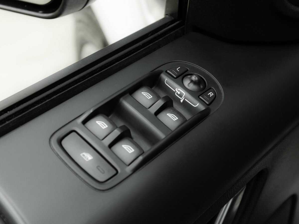 Б/У Лэнд Ровер Фрилендер 2014 года. Фото: #19