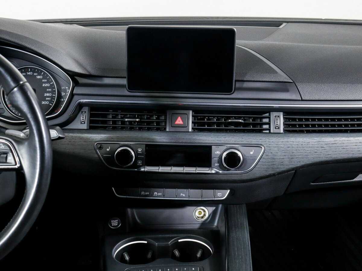 Б/У Ауди А4 2016 года. Фото: #9