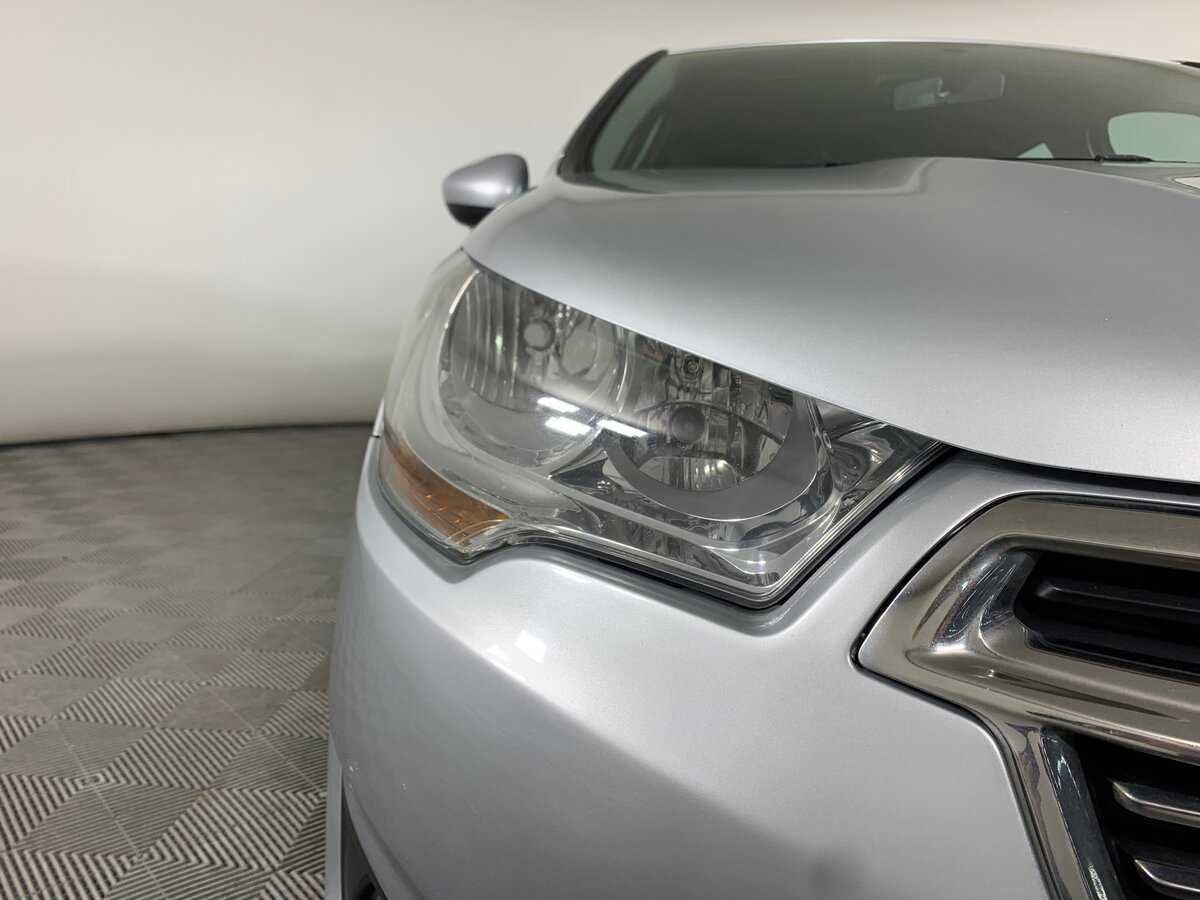 Б/У Ситроен Ц4 2015 года. Фото: #9