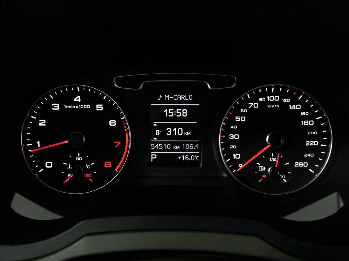 Б/У Ауди К3 2013 года. Фото: #11