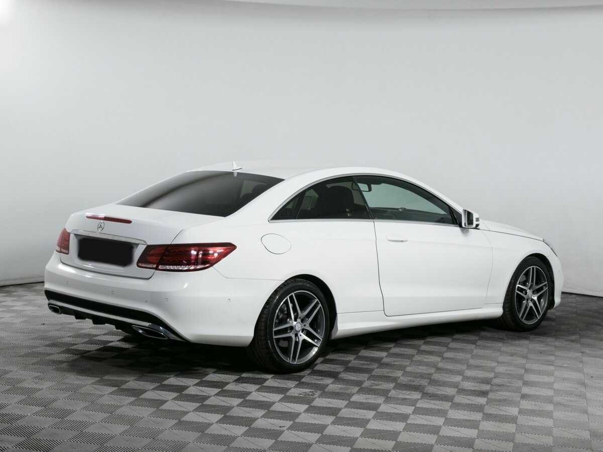 Б/У Мерседес-Бенц Е-Класс 2014 года. Фото: #3