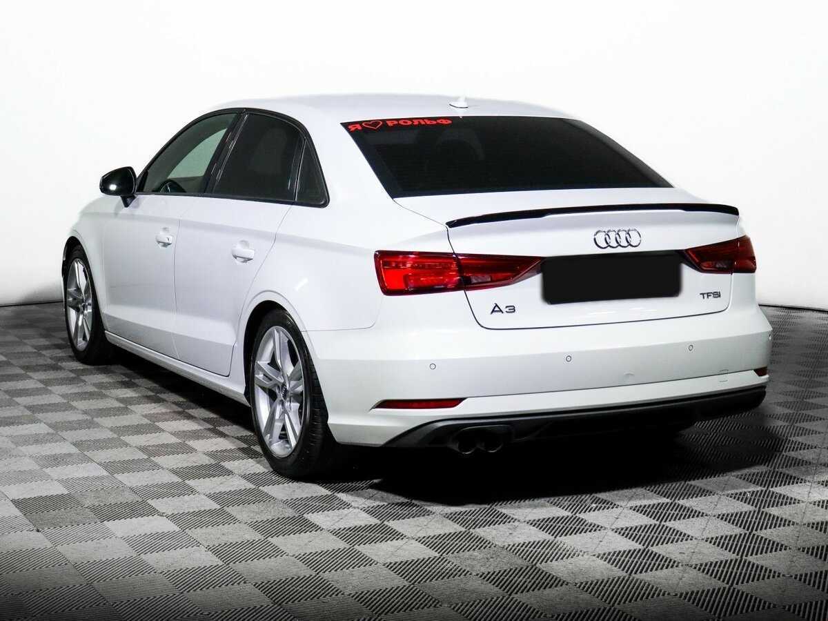 Б/У Ауди А3 2018 года. Фото: #6