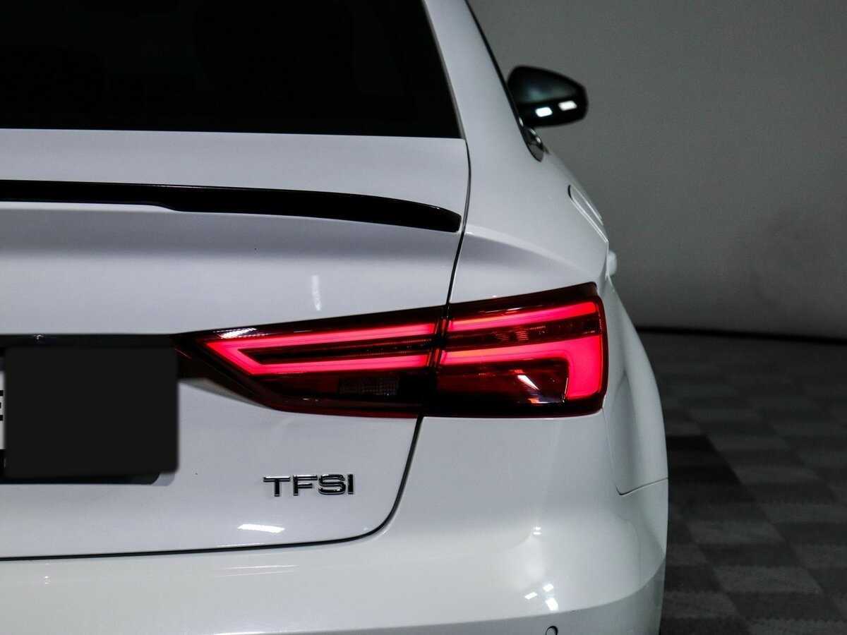 Б/У Ауди А3 2018 года. Фото: #19