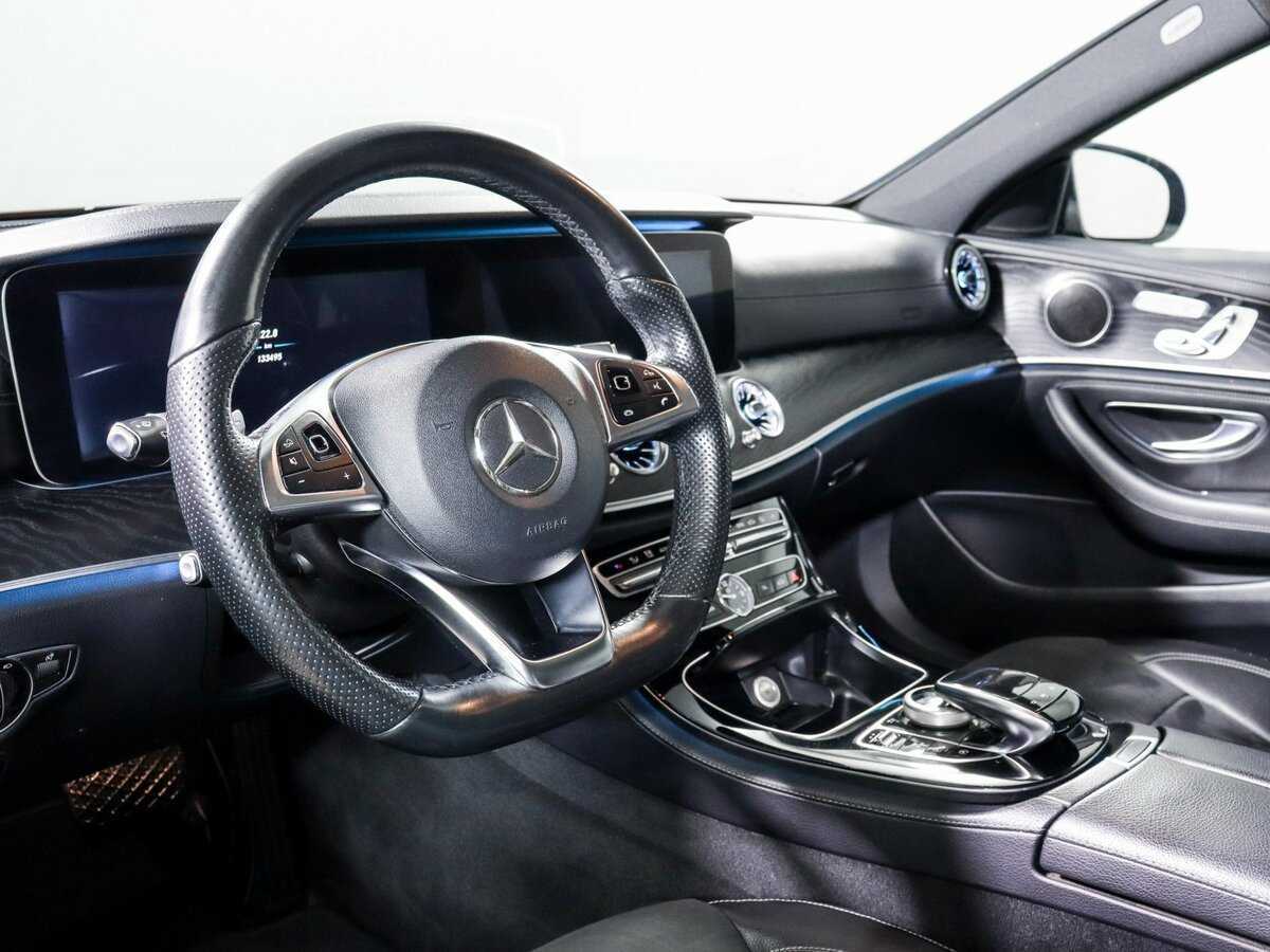 Б/У Мерседес-Бенц Е-Класс 2016 года. Фото: #10