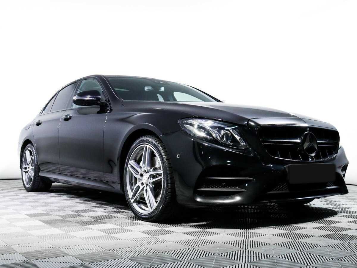 Б/У Мерседес-Бенц Е-Класс 2016 года. Фото: #14