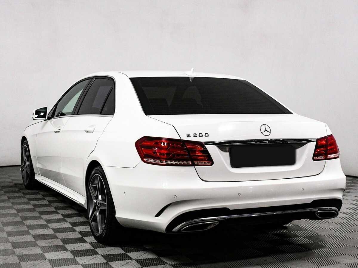 Б/У Мерседес-Бенц Е-Класс 2013 года. Фото: #5