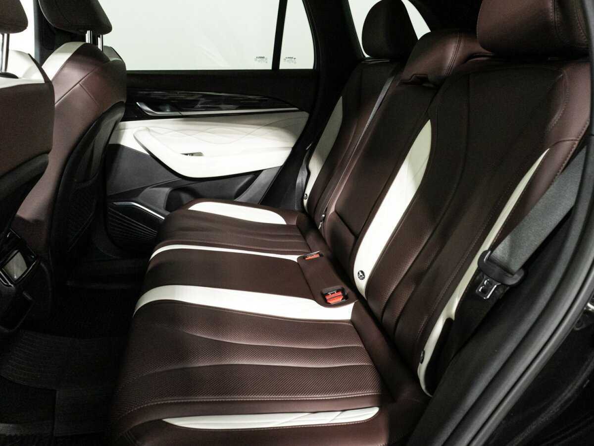 Б/У Джили Монжаро 2022 года. Фото: #9