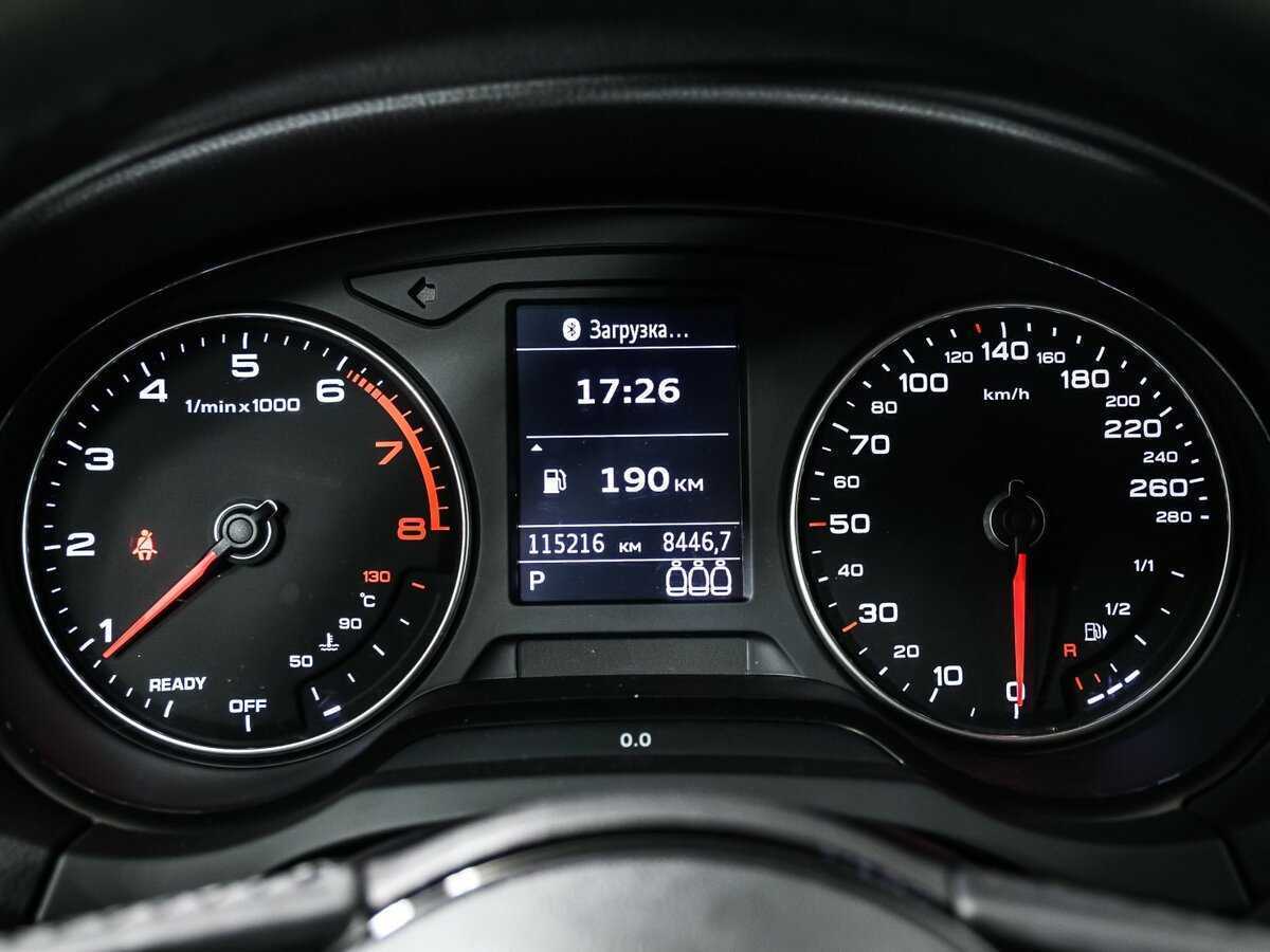 Б/У Ауди А3 2017 года. Фото: #9