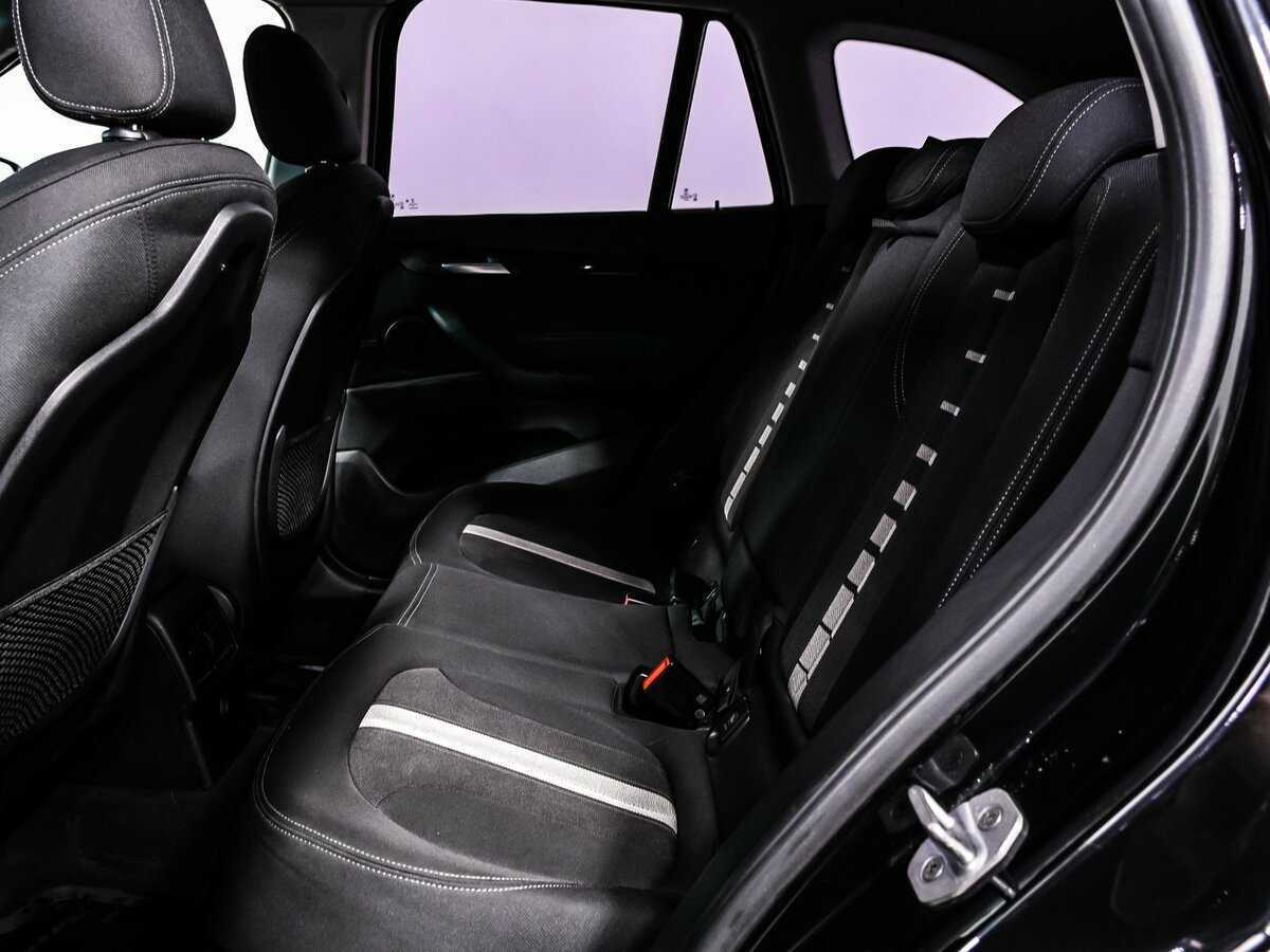 Б/У БМВ Икс1 2017 года. Фото: #11