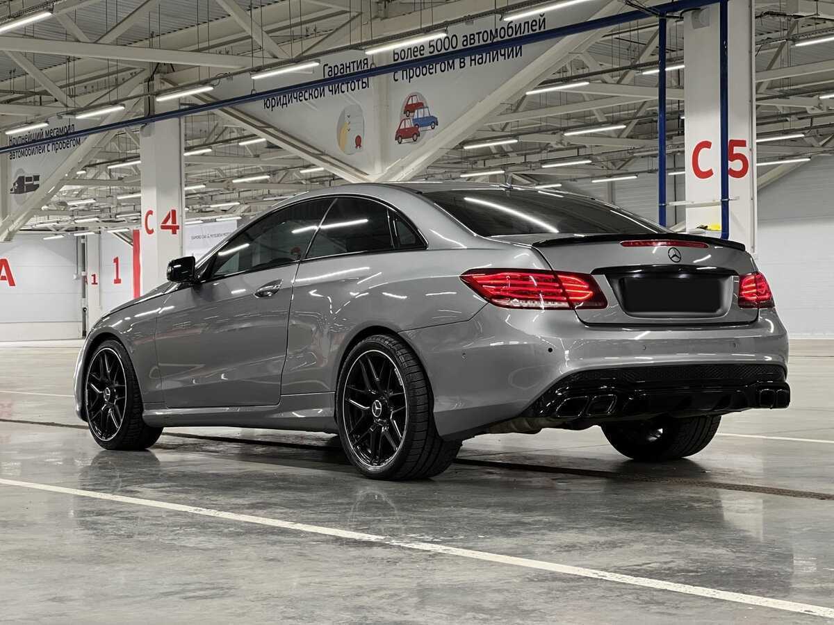 Б/У Мерседес-Бенц Е-Класс 2015 года. Фото: #6