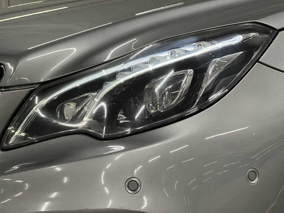 Б/У Мерседес-Бенц Е-Класс 2015 года. Фото: #16