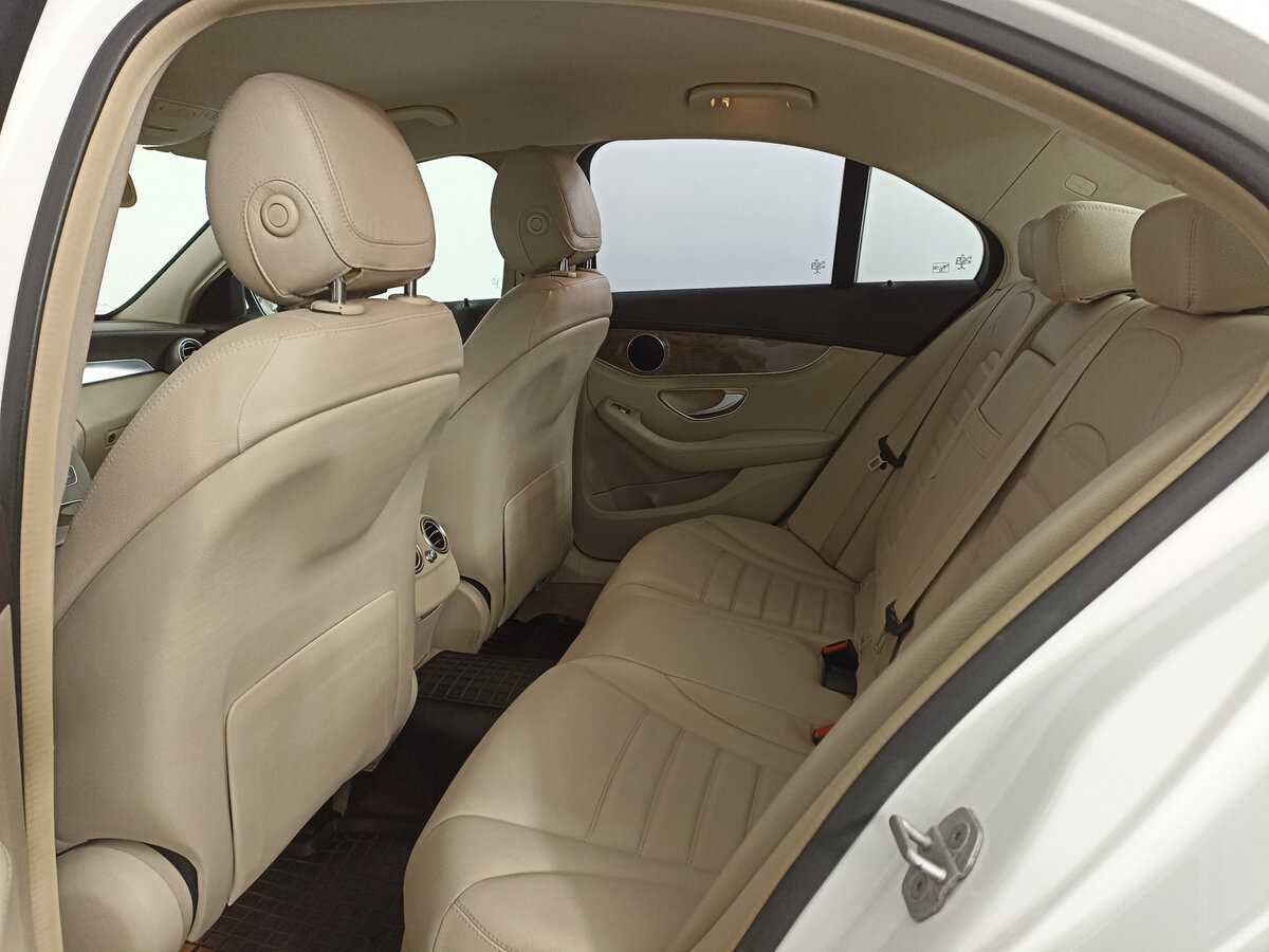 Б/У Мерседес-Бенц Ц-Класс 2014 года. Фото: #11