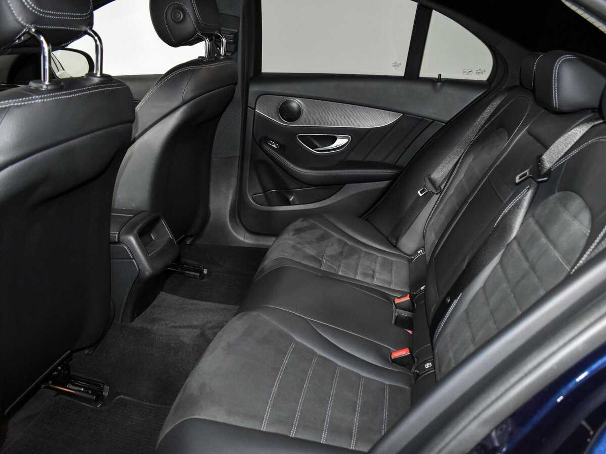 Б/У Мерседес-Бенц Ц-Класс 2019 года. Фото: #11