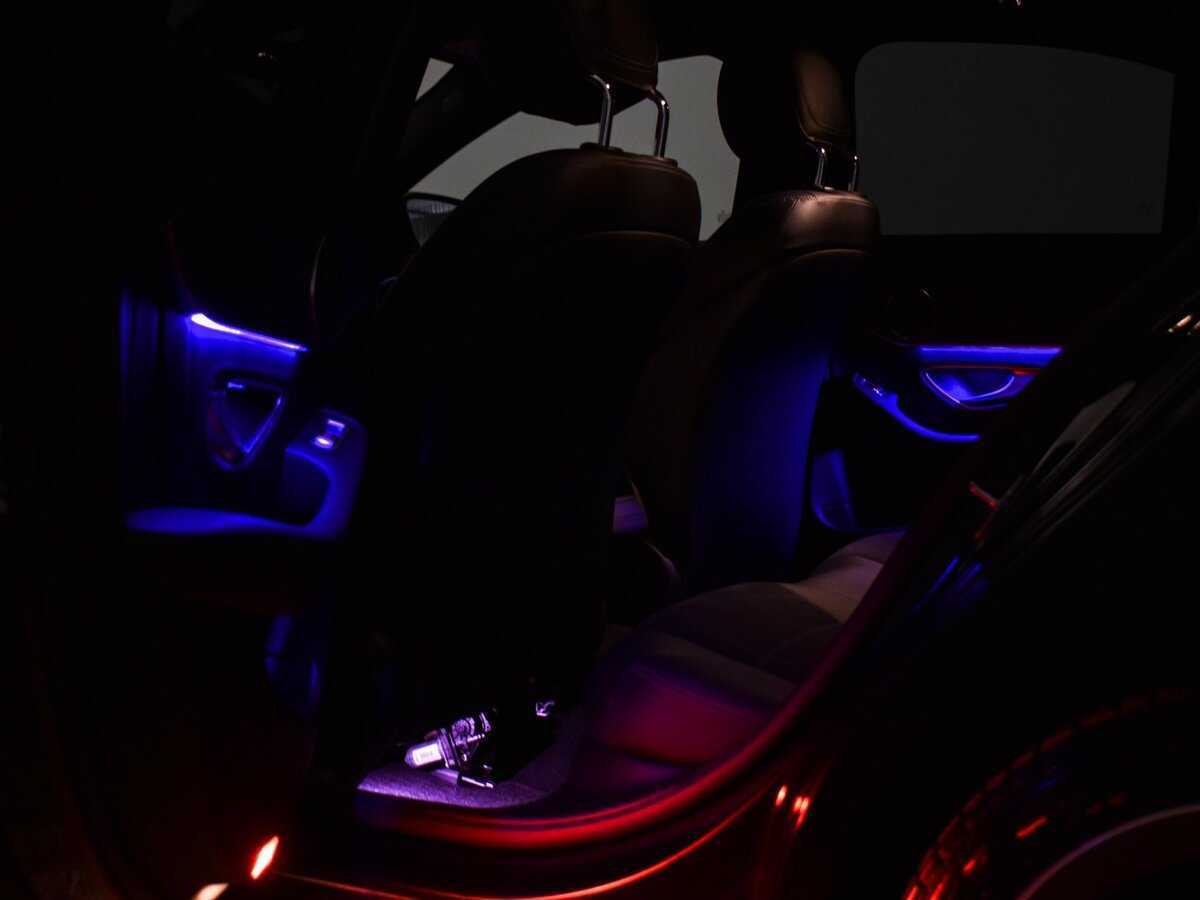 Б/У Мерседес-Бенц Ц-Класс 2019 года. Фото: #24