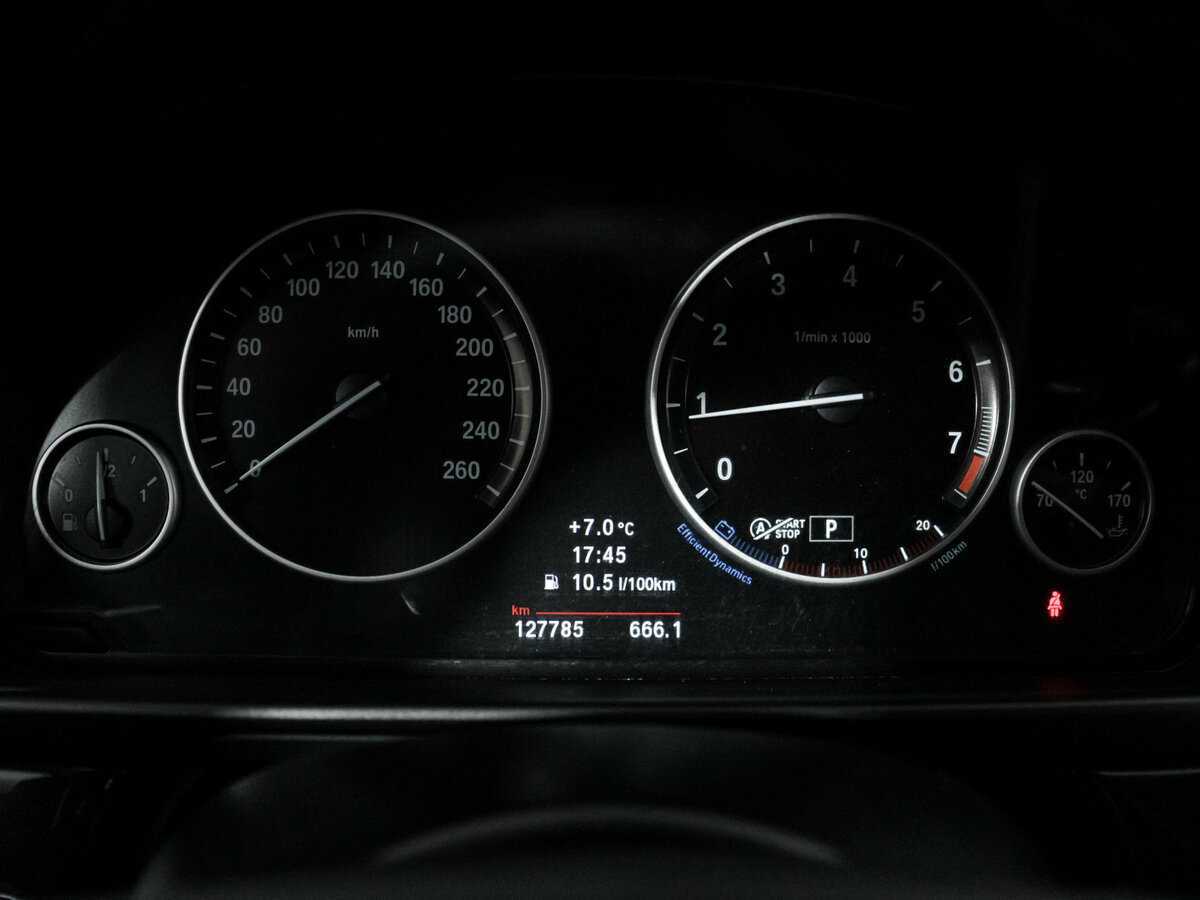 Б/У БМВ 5 серии 2013 года. Фото: #9