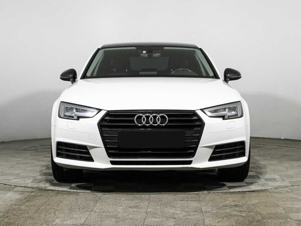 Б/У Ауди А4 2018 года. Фото: #1