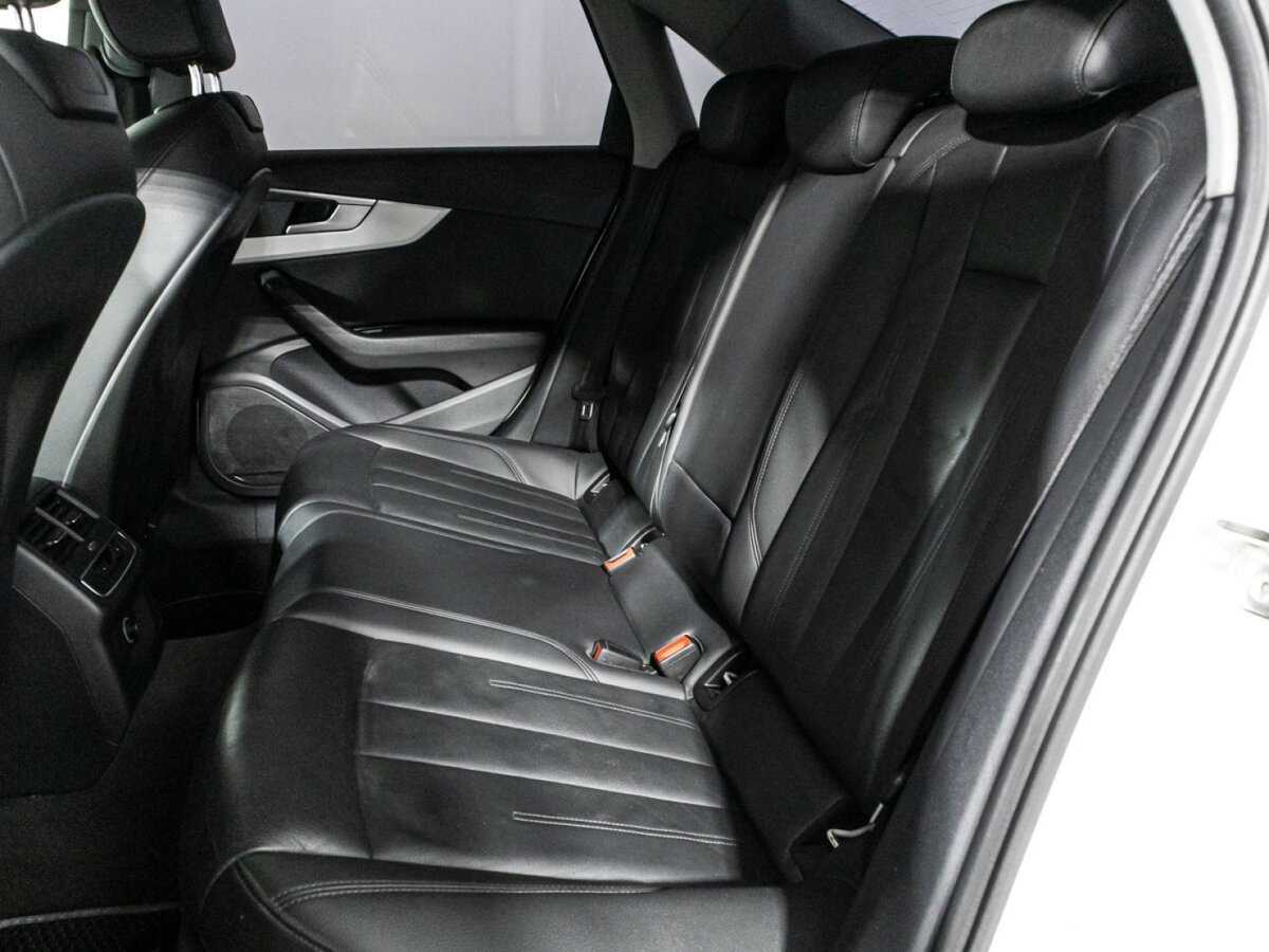 Б/У Ауди А4 2018 года. Фото: #9