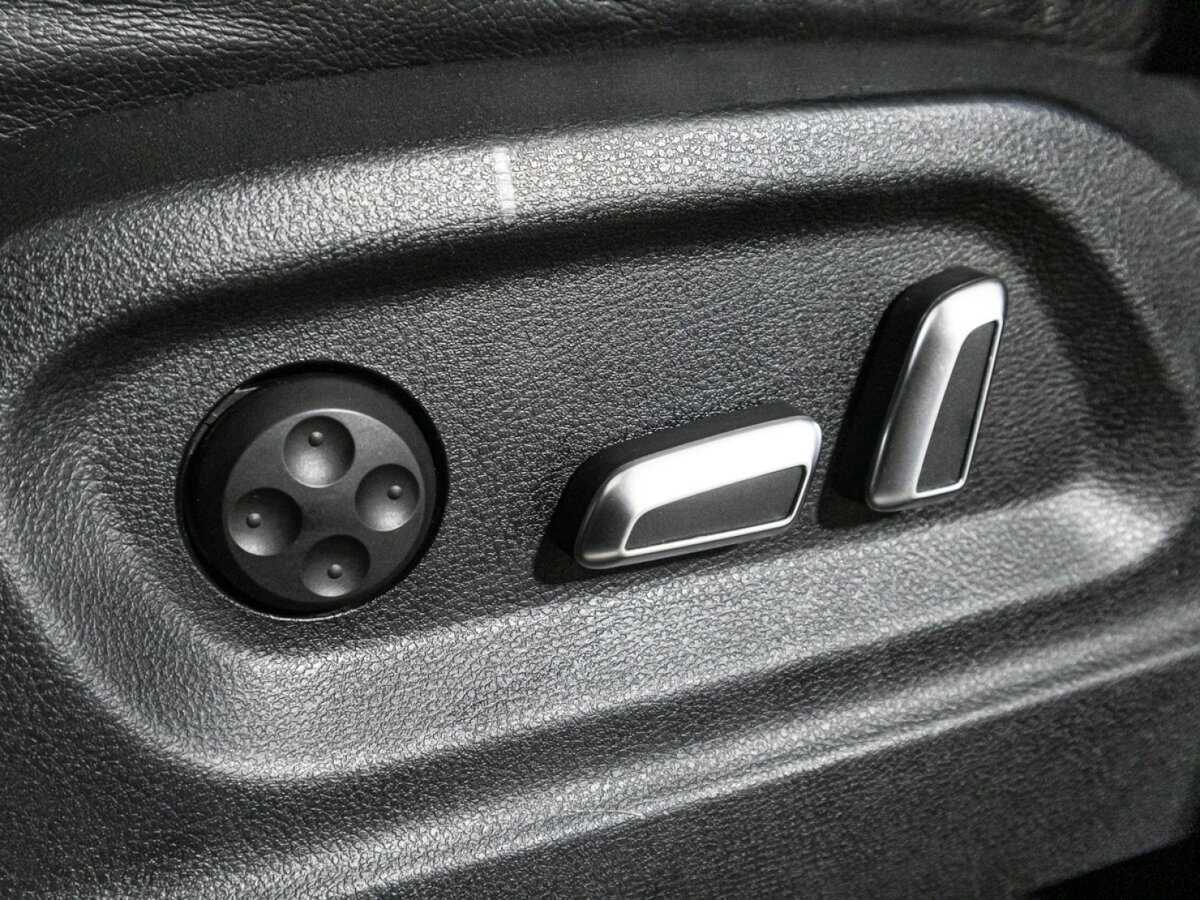 Б/У Ауди К5 2015 года. Фото: #17