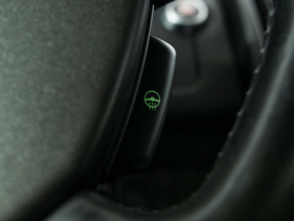 Б/У Лэнд Ровер Фрилендер 2014 года. Фото: #15