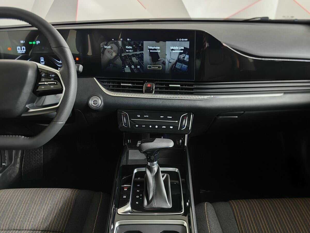 Б/У ФАВ Бестюн Б70 2023 года. Фото: #10