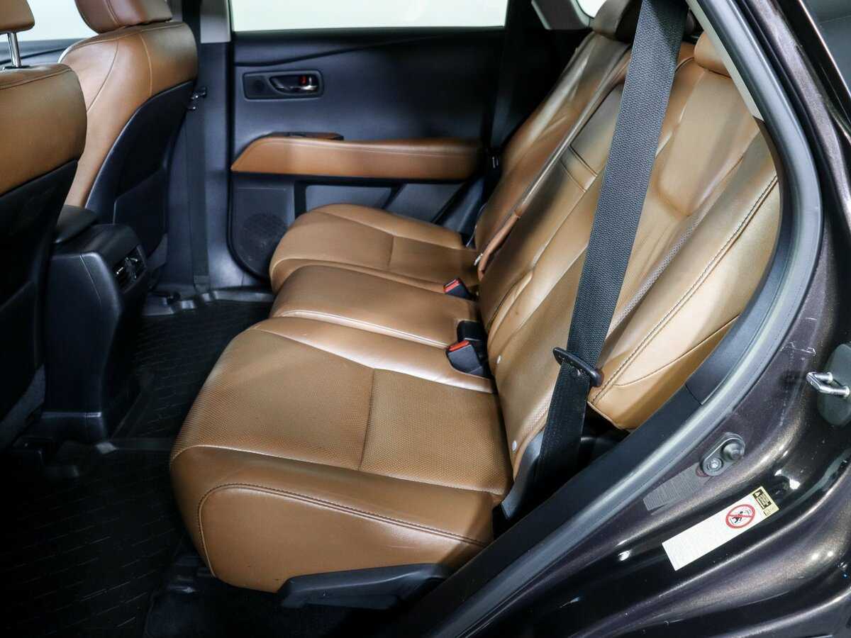 Б/У Лексус Р-Икс 2015 года. Фото: #6