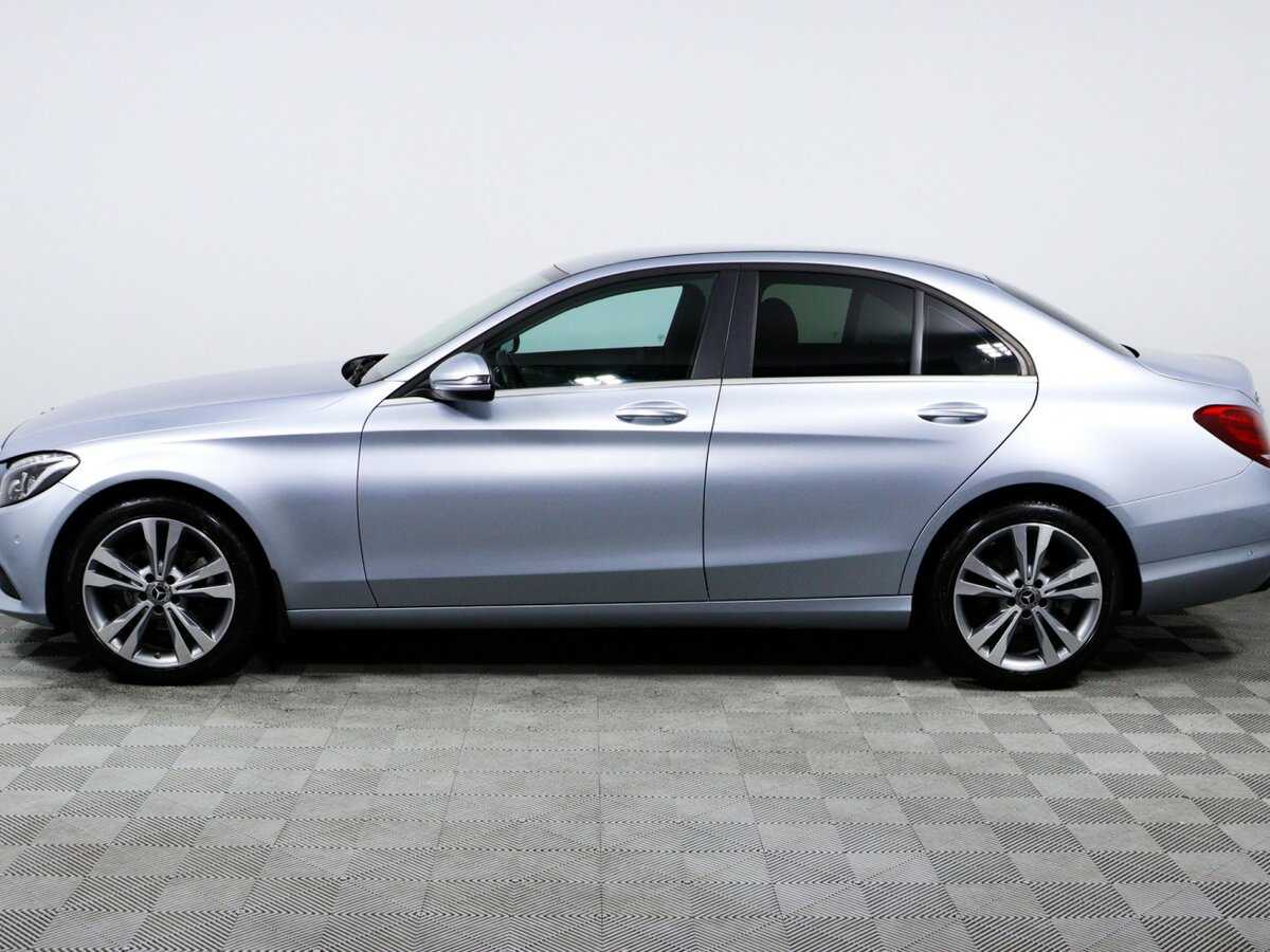 Б/У Мерседес-Бенц Ц-Класс 2017 года. Фото: #13