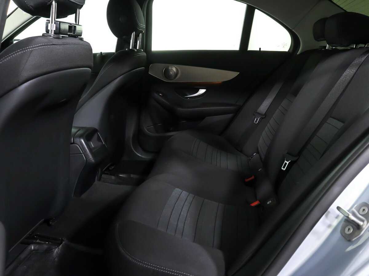 Б/У Мерседес-Бенц Ц-Класс 2017 года. Фото: #22