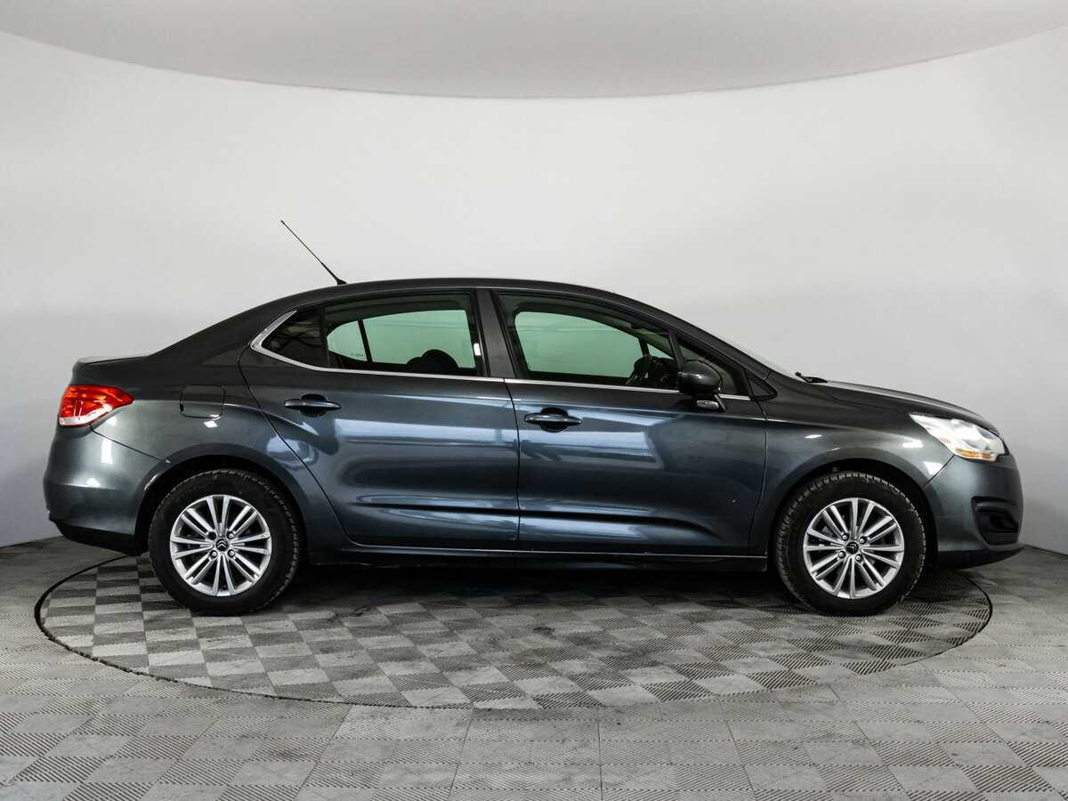 Б/У Ситроен Ц4 2016 года. Фото: #3