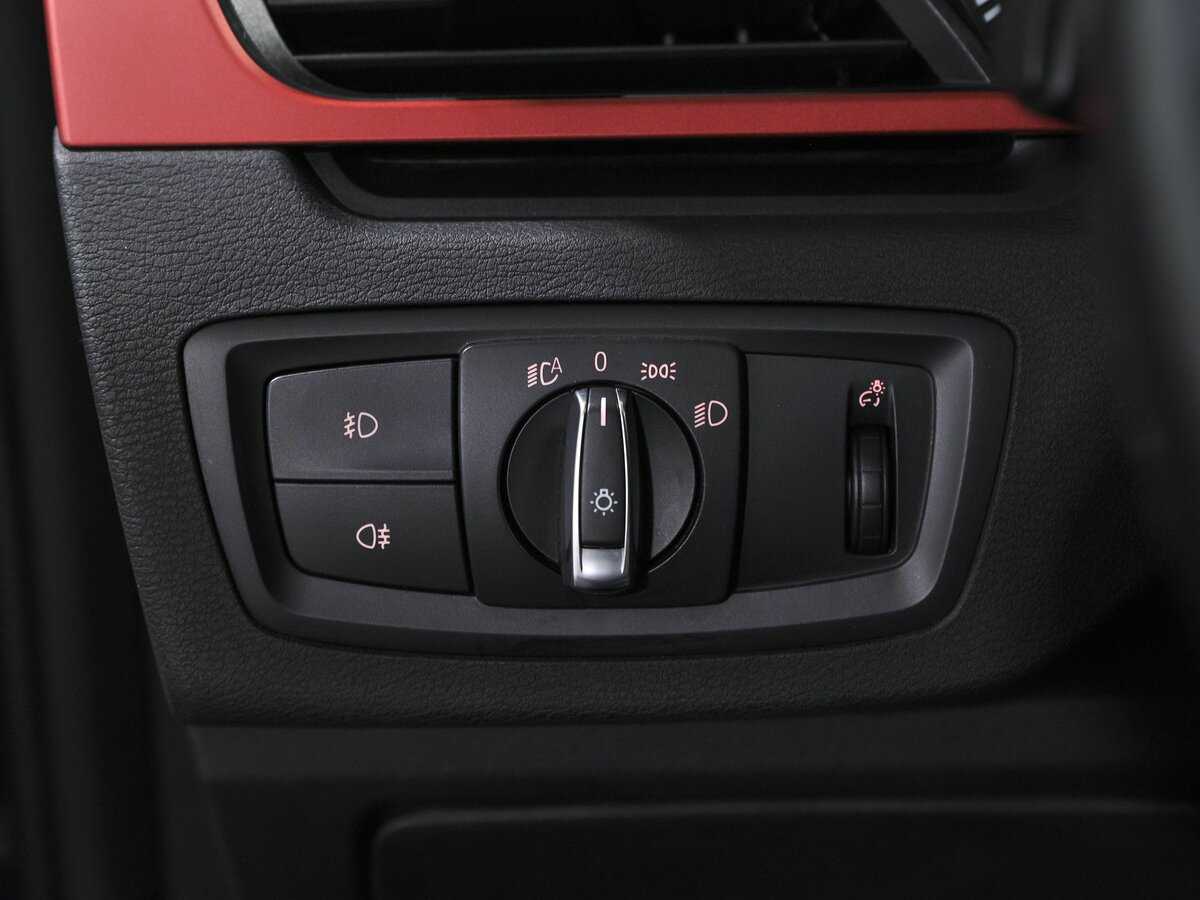 Б/У БМВ Икс1 2019 года. Фото: #14