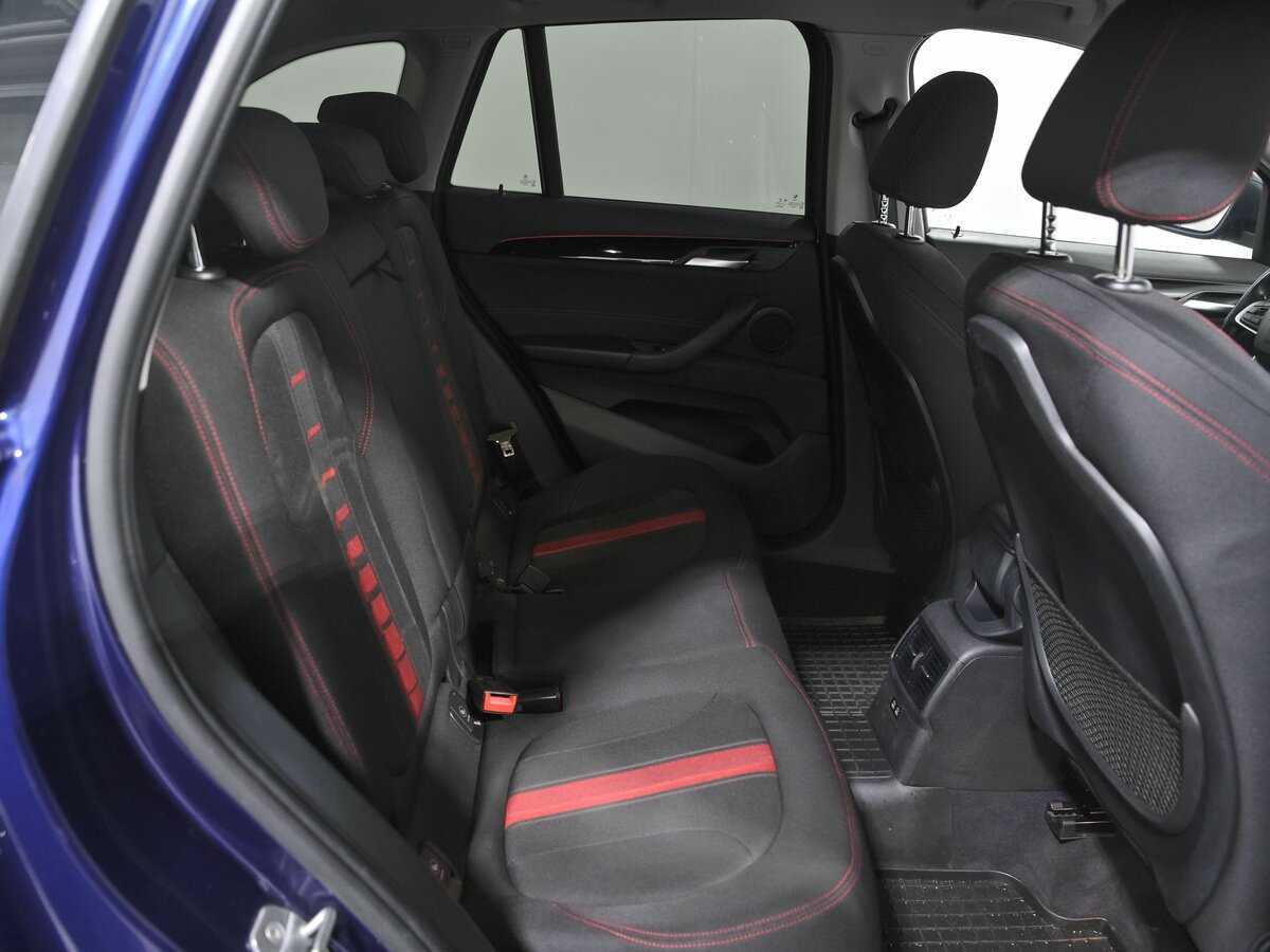 Б/У БМВ Икс1 2019 года. Фото: #17