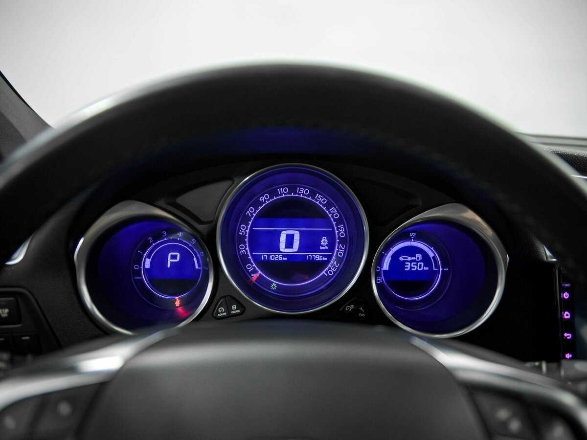 Б/У Ситроен ДС4 2012 года. Фото: #6