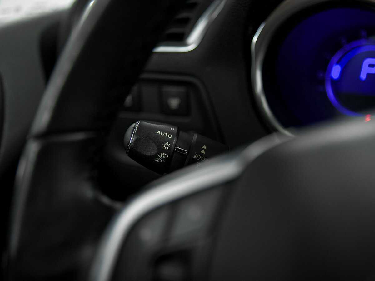 Б/У Ситроен ДС4 2012 года. Фото: #7