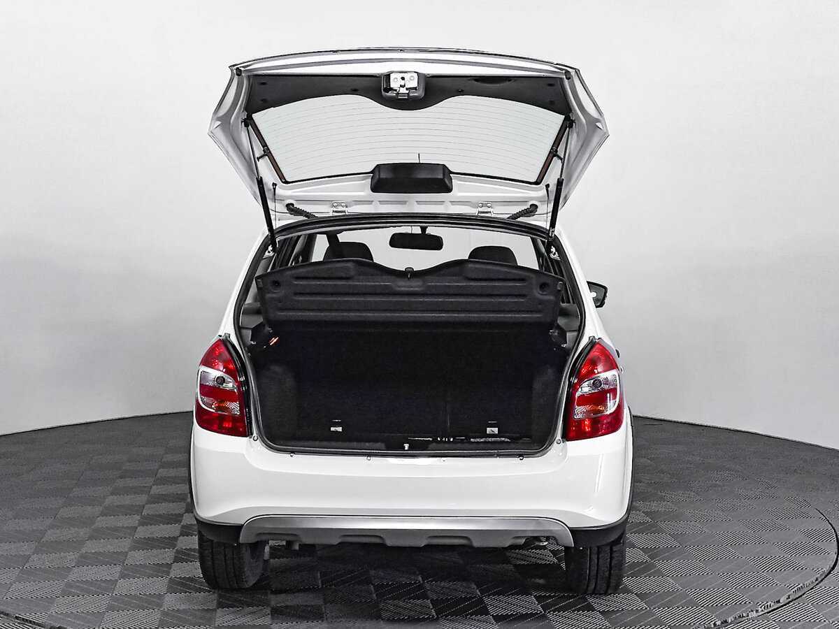 Б/У Лада (ВАЗ) Гранта 2023 года. Фото: #9