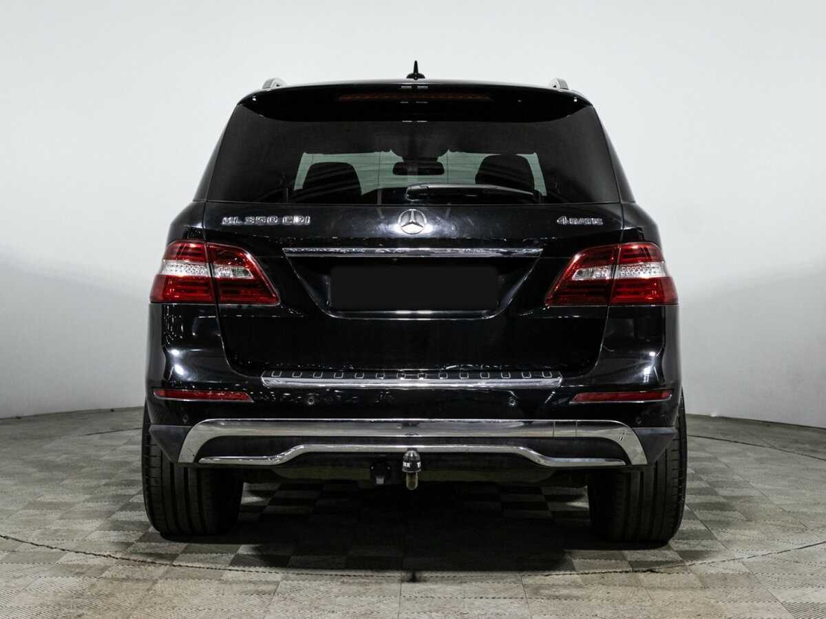 Б/У Мерседес-Бенц М-Класс 2012 года. Фото: #5