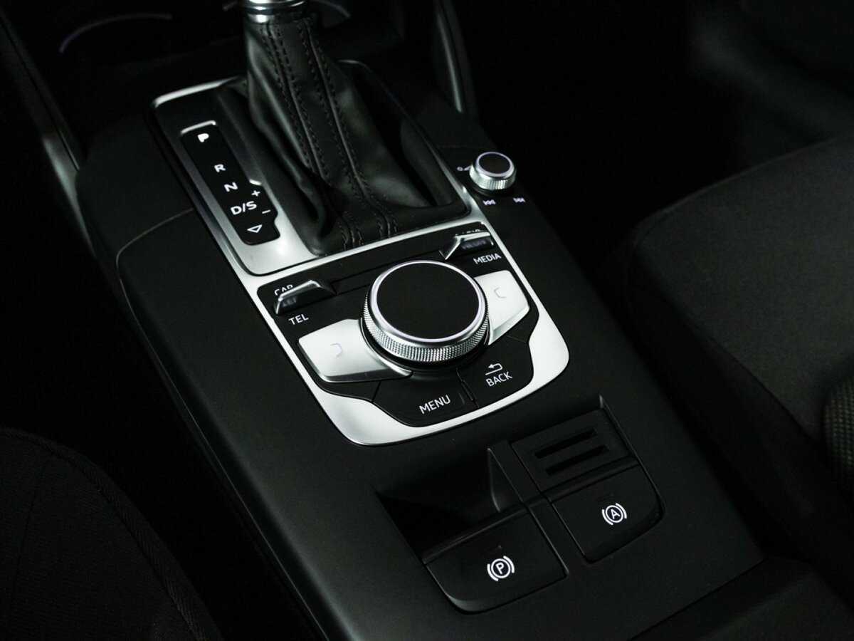 Б/У Ауди А3 2018 года. Фото: #15