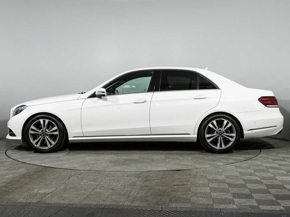 Б/У Мерседес-Бенц Е-Класс 2013 года. Фото: #7