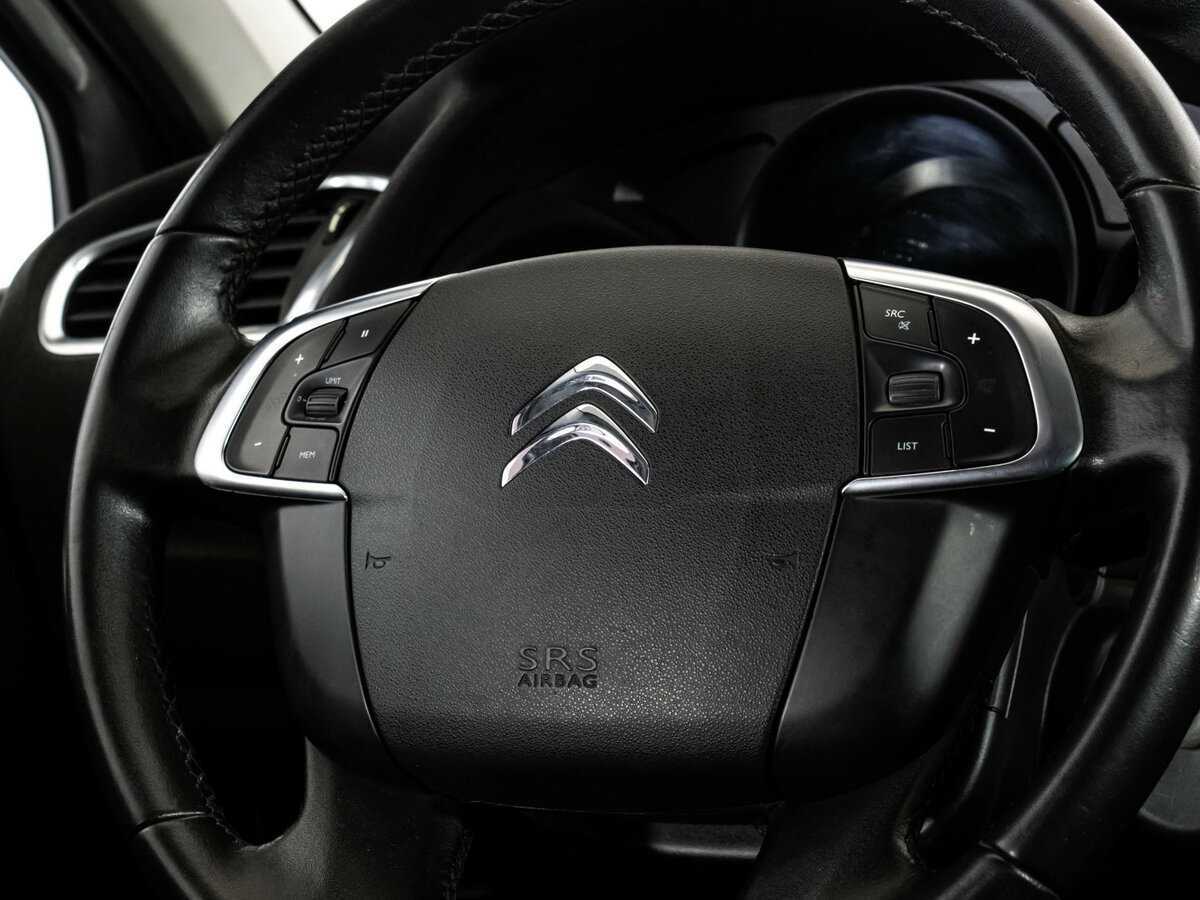 Б/У Ситроен Ц4 2012 года. Фото: #9