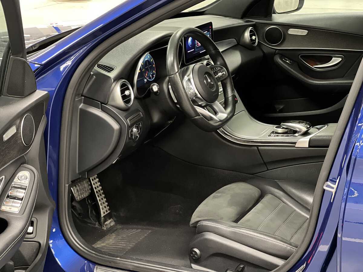 Б/У Мерседес-Бенц Ц-Класс 2018 года. Фото: #15