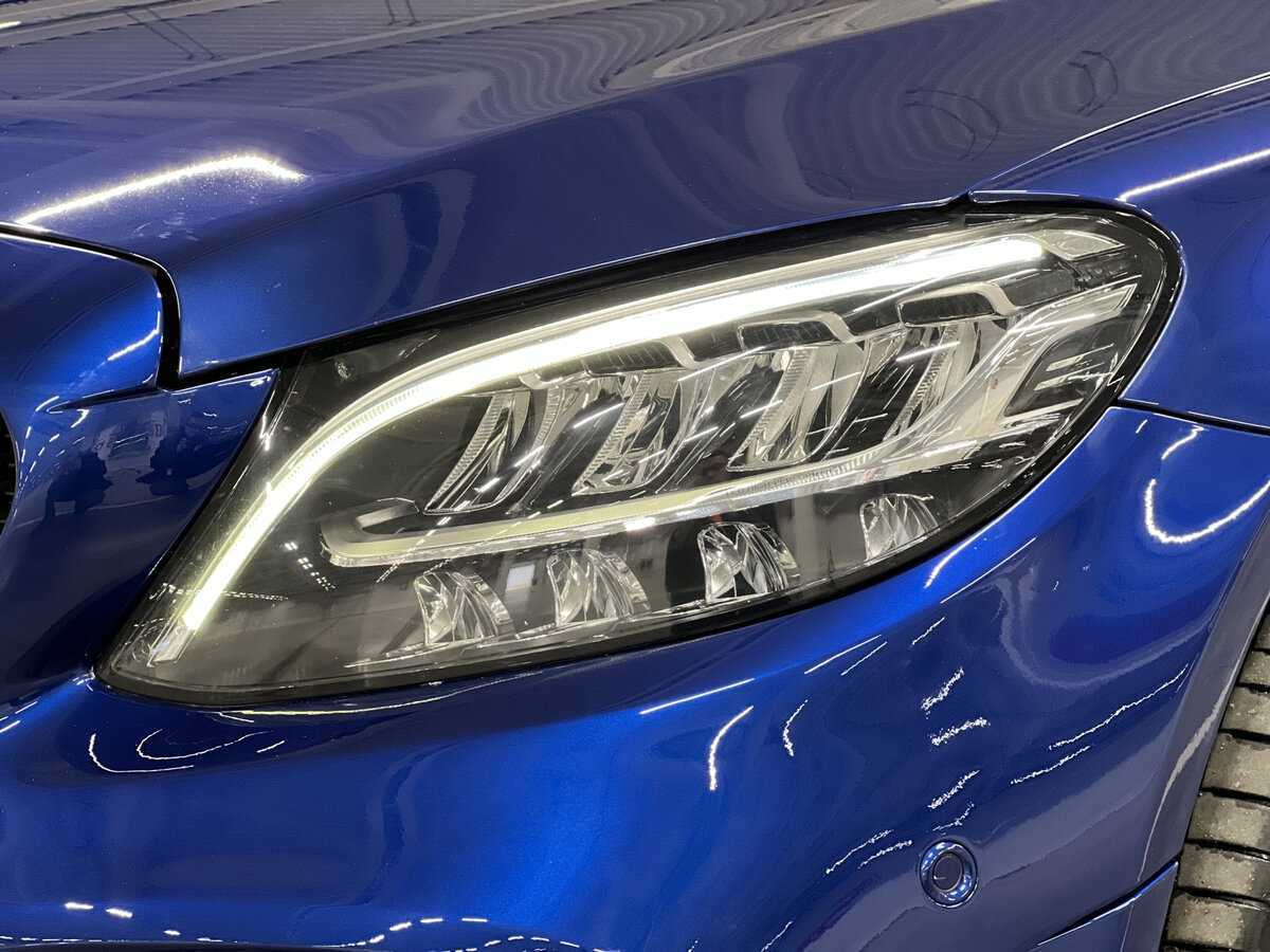 Б/У Мерседес-Бенц Ц-Класс 2018 года. Фото: #16