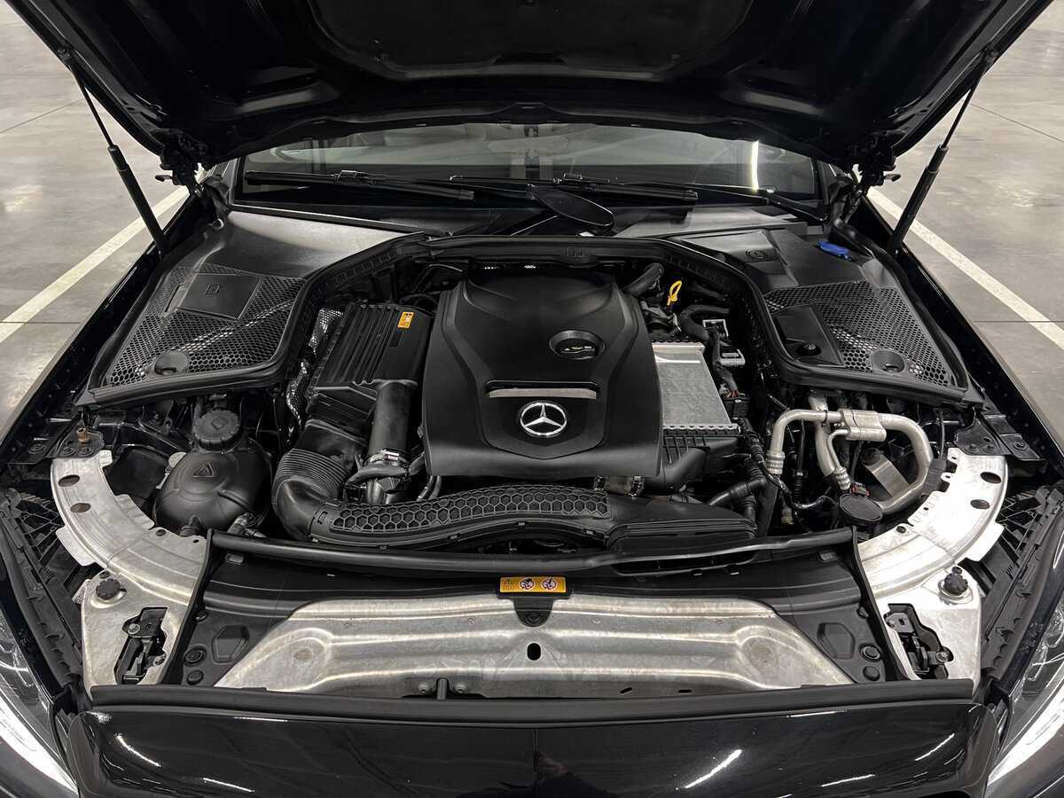 Б/У Мерседес-Бенц Ц-Класс 2018 года. Фото: #8