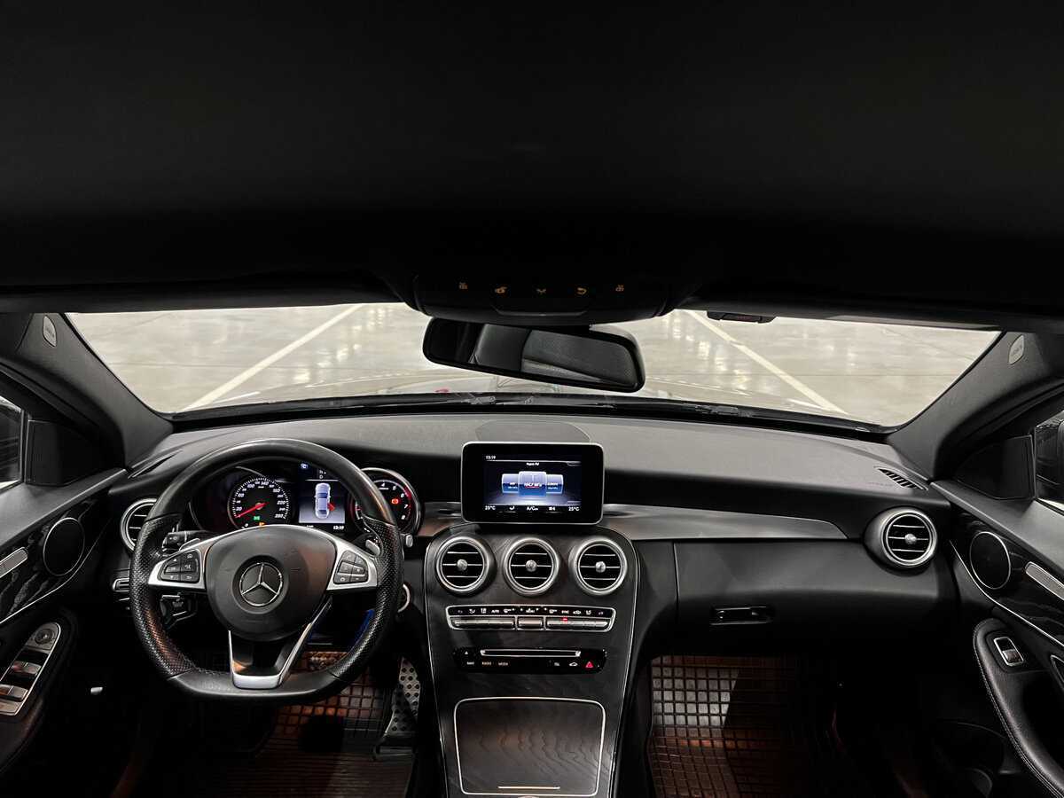 Б/У Мерседес-Бенц Ц-Класс 2018 года. Фото: #13