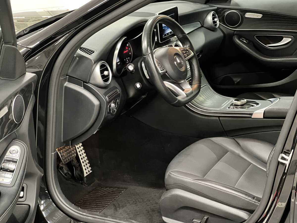 Б/У Мерседес-Бенц Ц-Класс 2018 года. Фото: #15