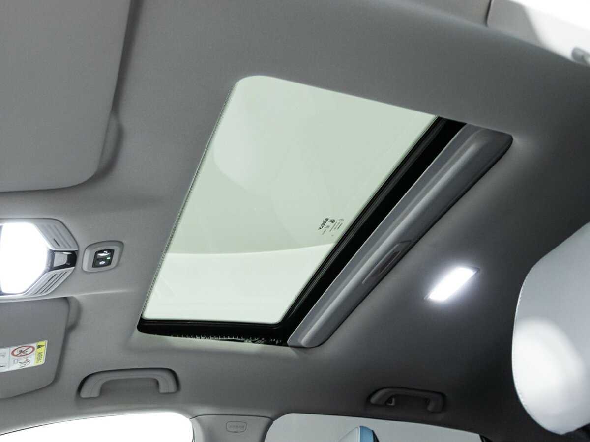 Б/У Джили Эмгранд 2023 года. Фото: #19