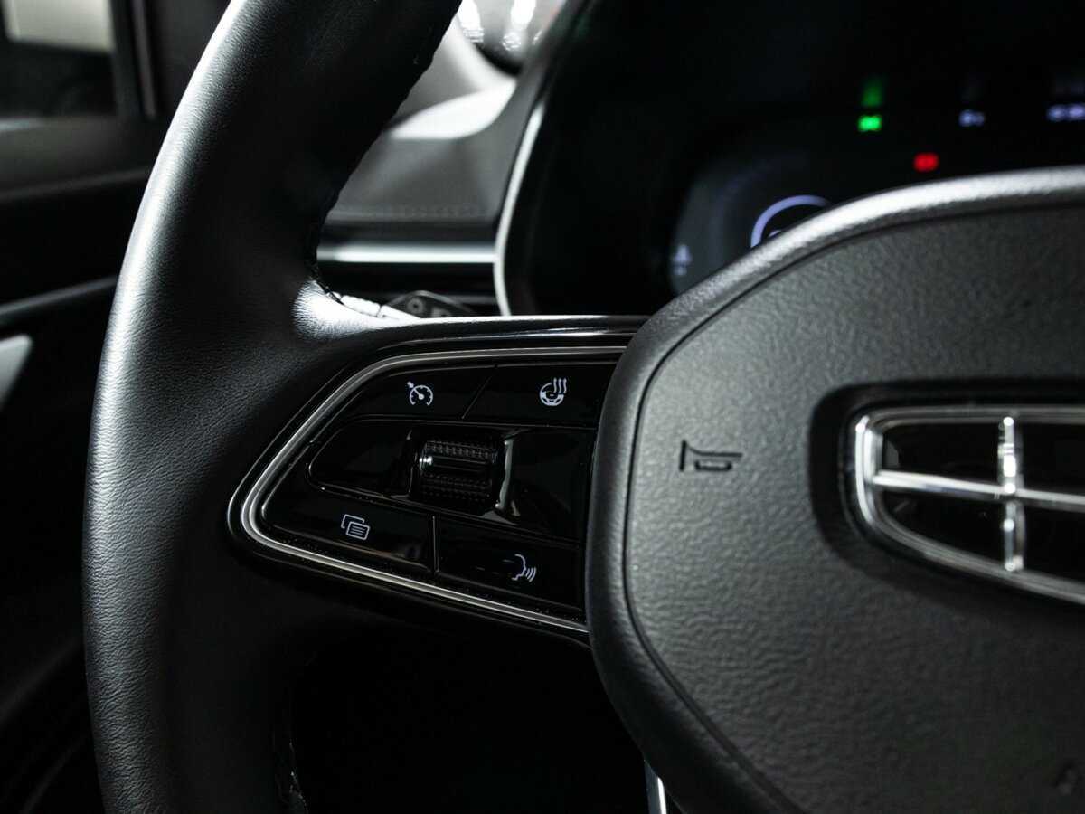 Б/У Джили Эмгранд 2023 года. Фото: #21