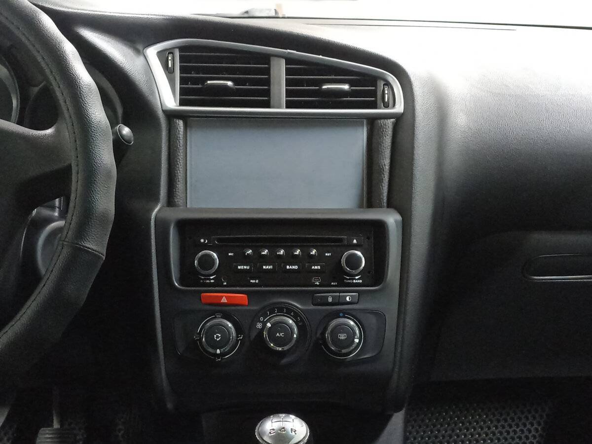 Б/У Ситроен Ц4 2012 года. Фото: #14