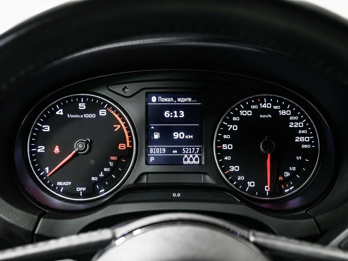 Б/У Ауди А3 2016 года. Фото: #9