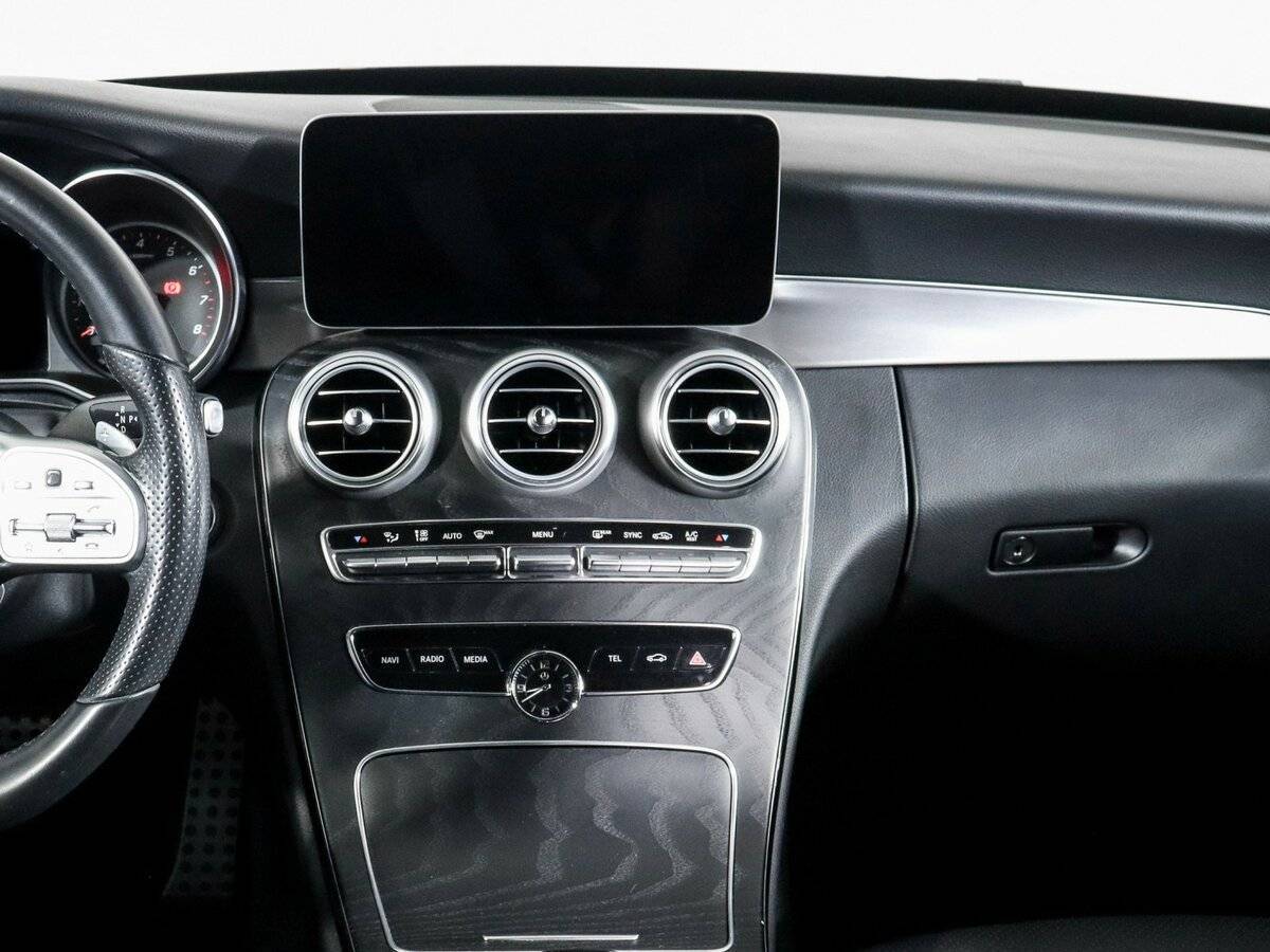 Б/У Мерседес-Бенц Ц-Класс 2018 года. Фото: #12