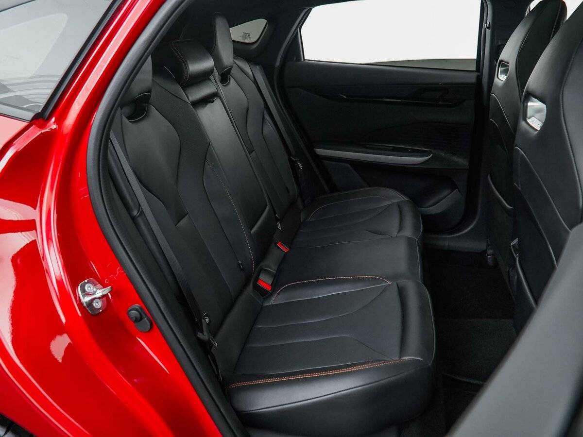 Б/У Чанган УНИ-В 2023 года. Фото: #8