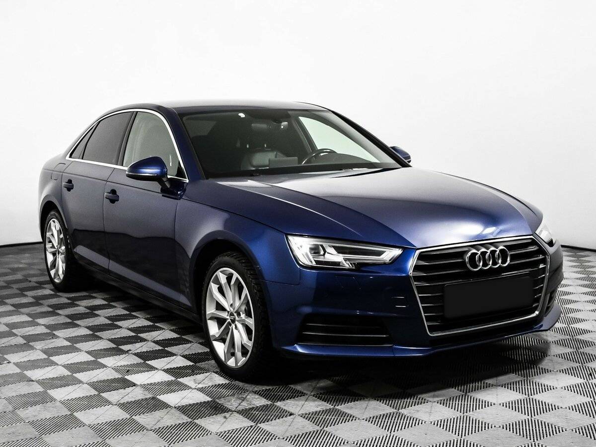 Б/У Ауди А4 2017 года. Фото: #2