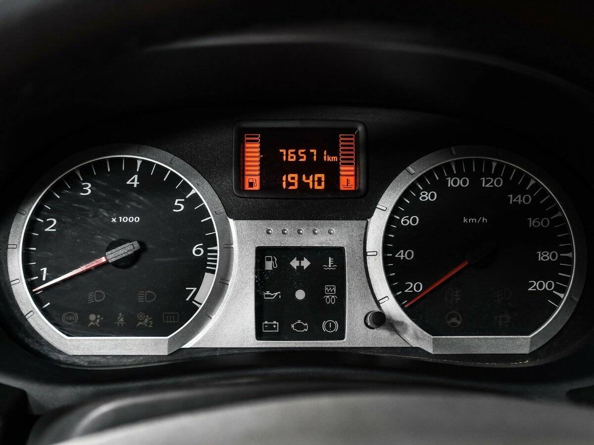 Б/У Лада (ВАЗ) Ларгус 2014 года. Фото: #9